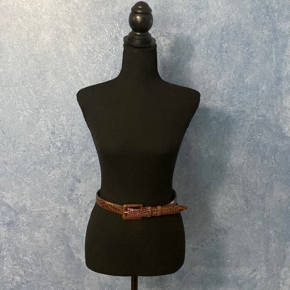 Ann Taylor Italian Leather Crocodile Pattern Brown Belt
